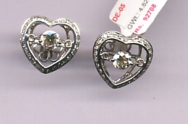 Beautiful 18 Kt Gold  Natural Diamond Earing